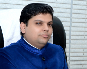 Aaadietya Pandey - palmist